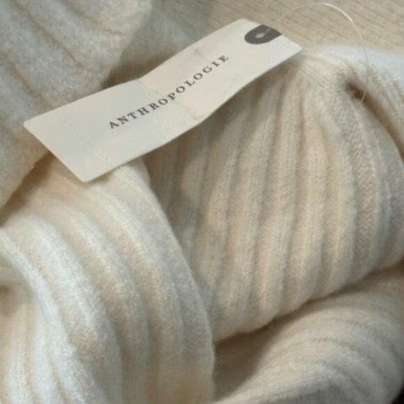 Brand New by Anthropologie The Tessa Off-The-Shoulder Puff-Sleeve Sweater - Picture 9 of 11